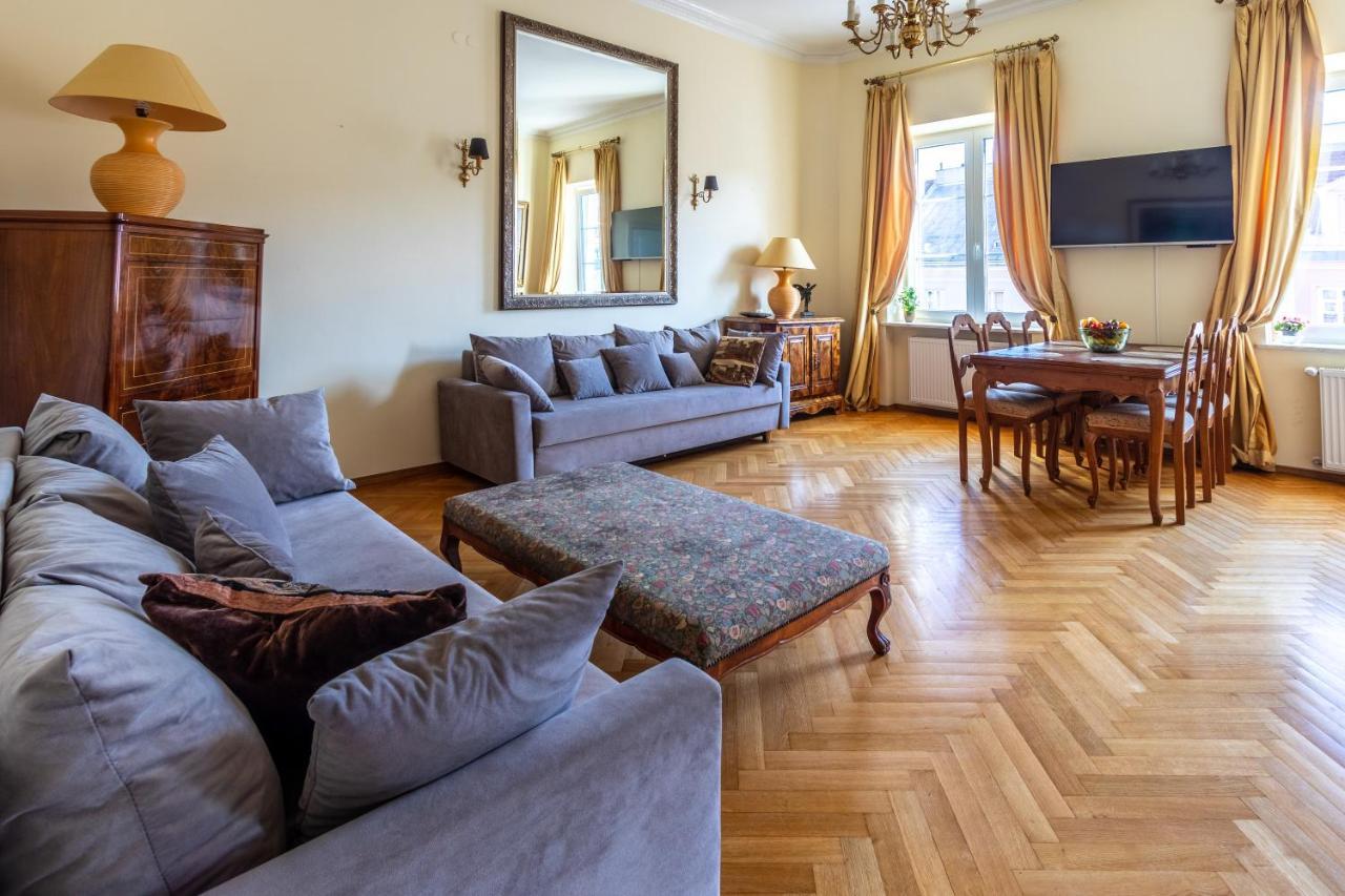 Apartament Luster I Obrazow Varšava Exteriér fotografie